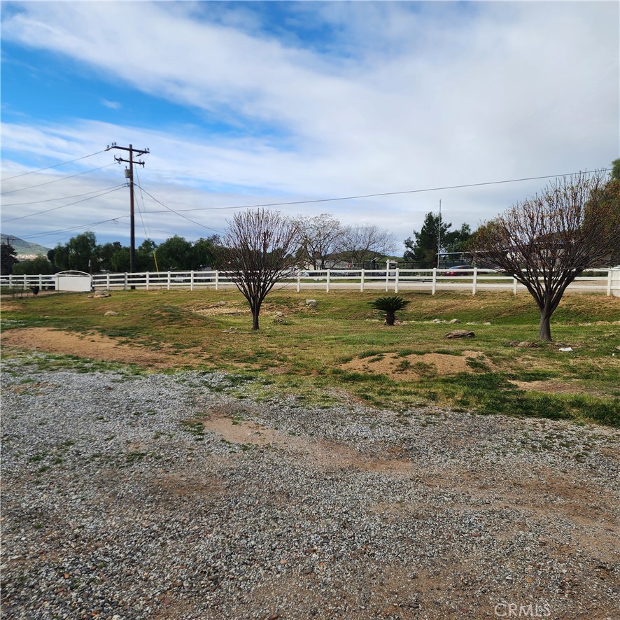 Properties 2 32974 Grand