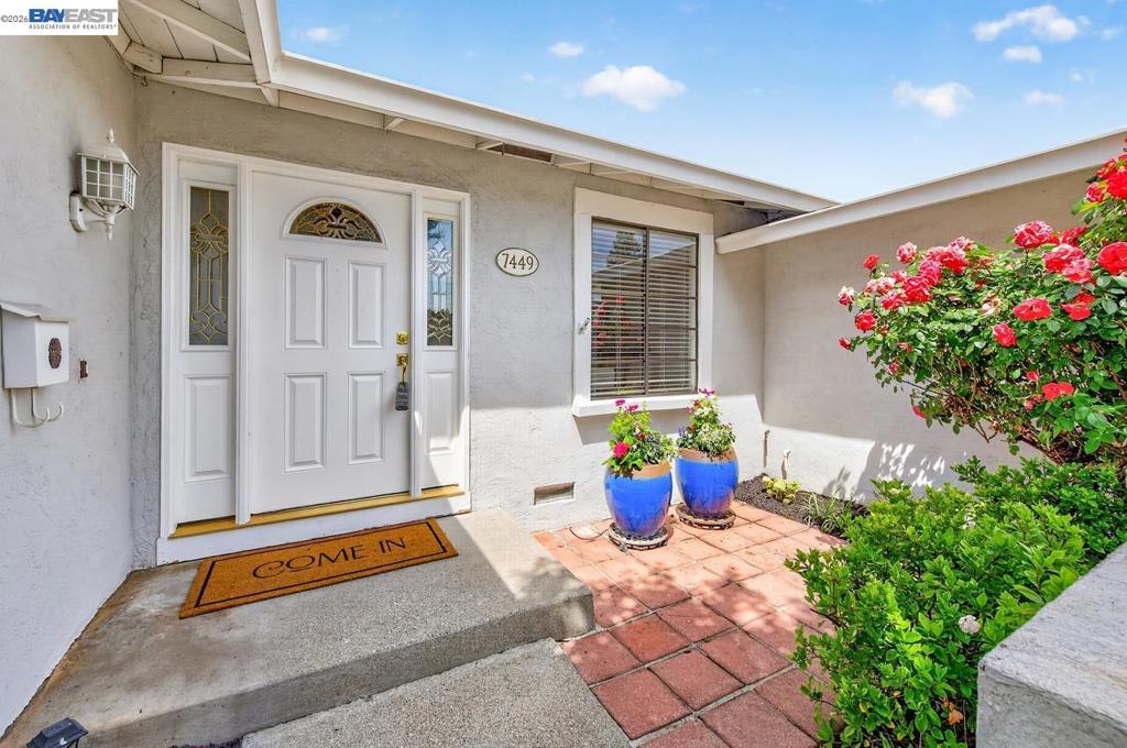 7449 Muirwood Ct