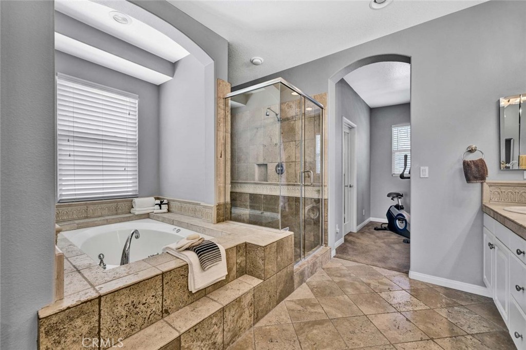 Villa Ridge (VLRG) - Residential