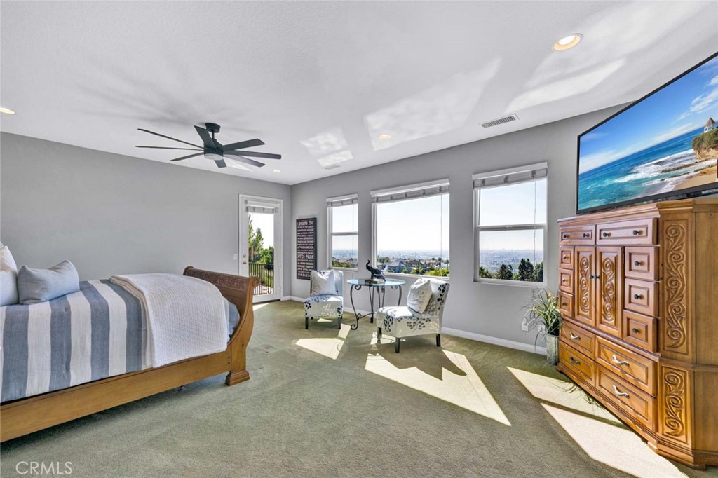 Villa Ridge (VLRG) - Residential