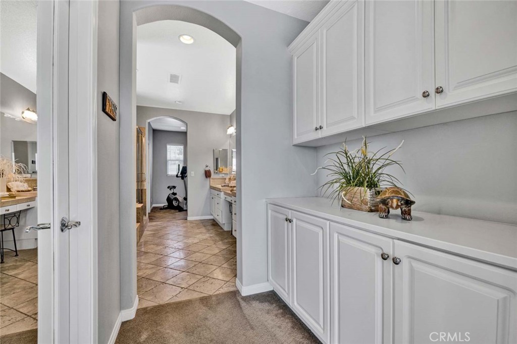 Villa Ridge (VLRG) - Residential