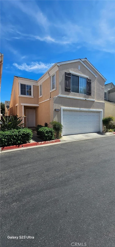 MLS: OC26196838