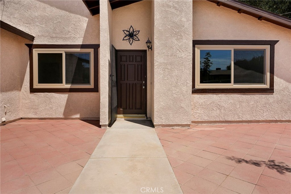10133 E Avenue R8 Avenue