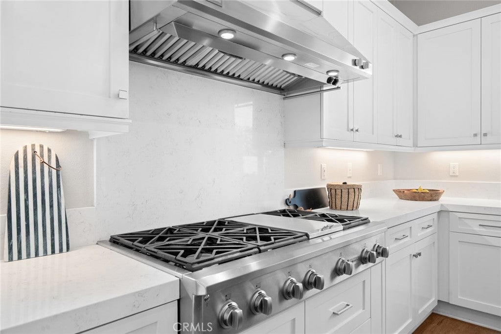 151 Crossover, Irvine CA 92618 - Photo 8