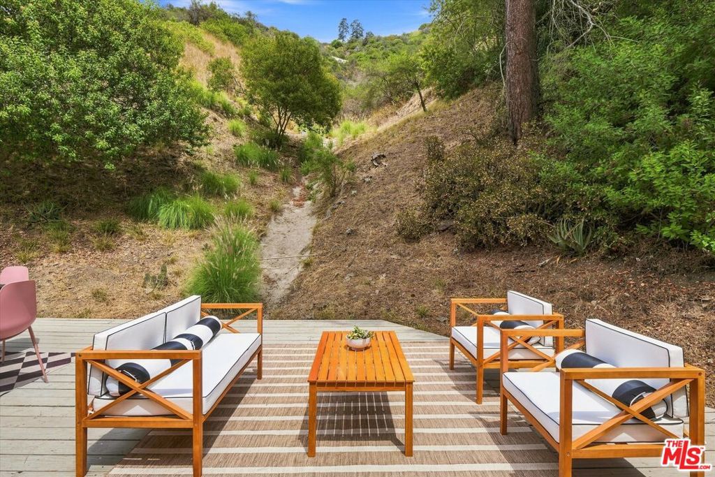 1308 N Beverly Glen Boulevard
