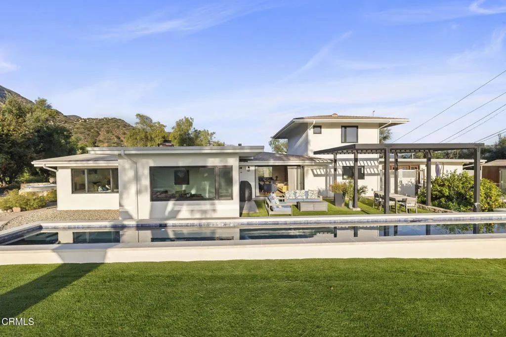 Ojai, California 93023, United States, 4 Bedrooms Bedrooms, ,3 BathroomsBathrooms,Residential,Active,104793