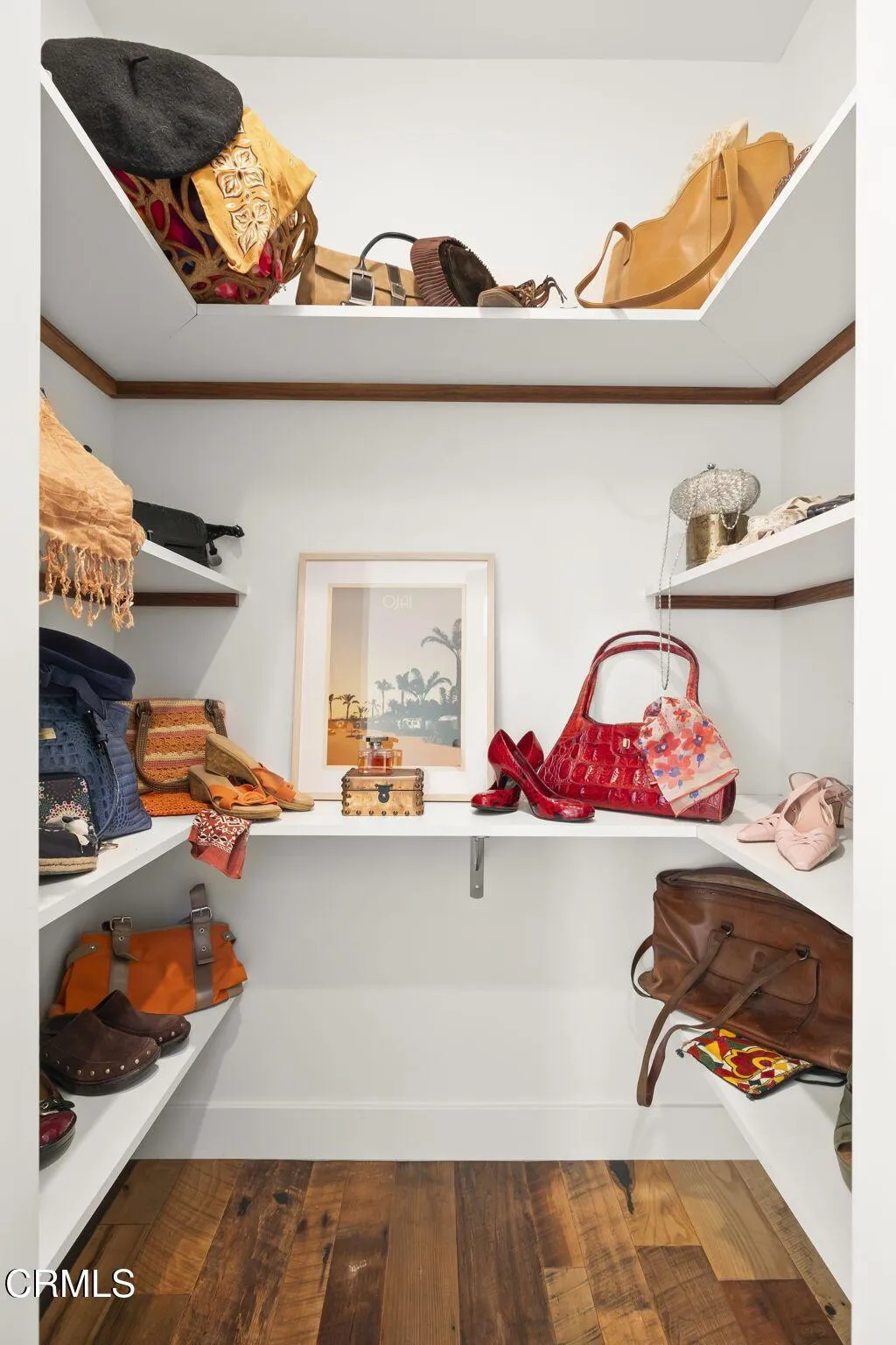 Ojai, California 93023, United States, 4 Bedrooms Bedrooms, ,3 BathroomsBathrooms,Residential,Active,104793