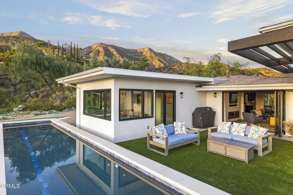 Ojai, California 93023, United States, 4 Bedrooms Bedrooms, ,3 BathroomsBathrooms,Residential,Active,104793