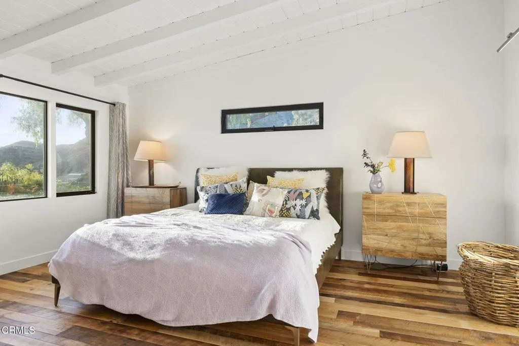 Ojai, California 93023, United States, 4 Bedrooms Bedrooms, ,3 BathroomsBathrooms,Residential,Active,104793