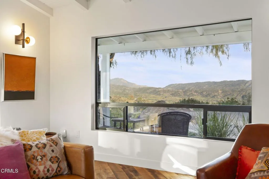 Ojai, California 93023, United States, 4 Bedrooms Bedrooms, ,3 BathroomsBathrooms,Residential,Active,104793