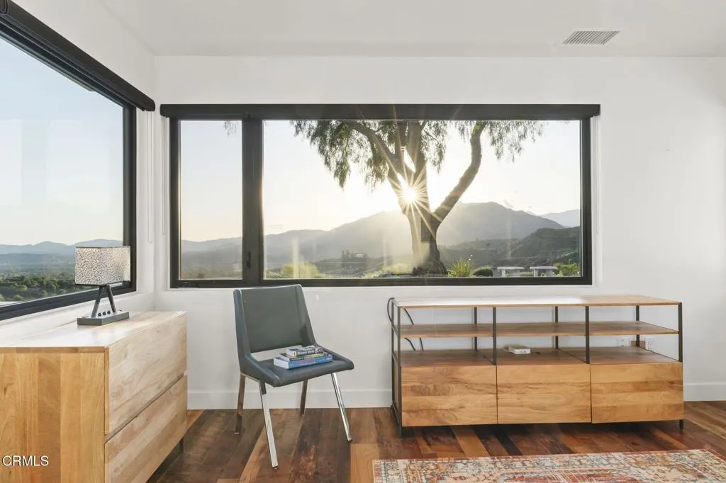 Ojai, California 93023, United States, 4 Bedrooms Bedrooms, ,3 BathroomsBathrooms,Residential,Active,104793