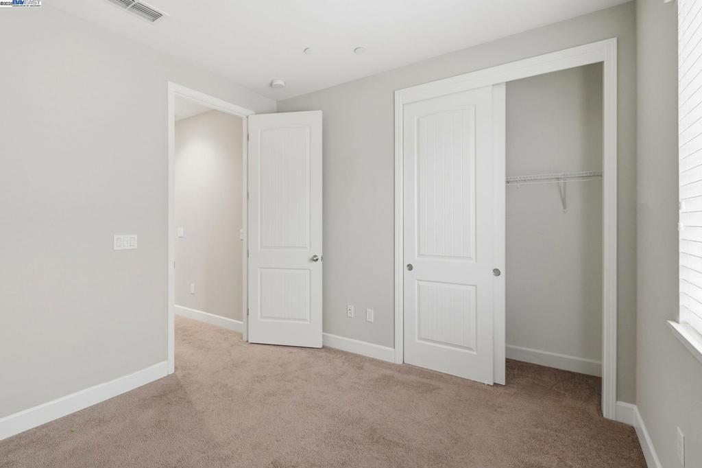 FAIRFIELD - Residential