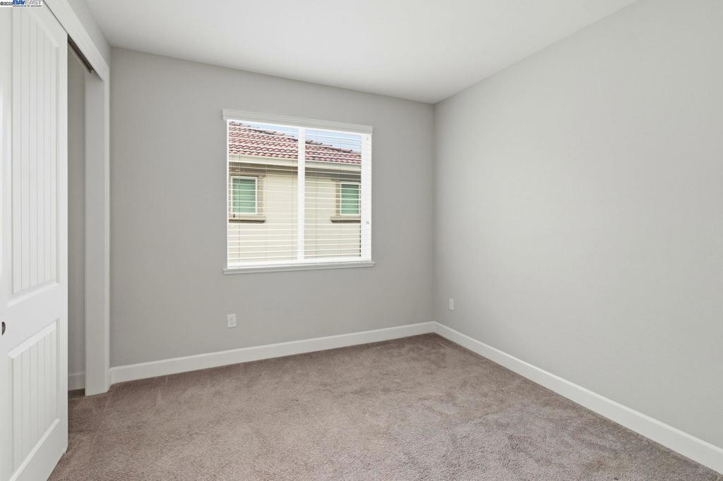 FAIRFIELD - Residential