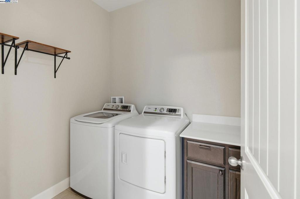 FAIRFIELD - Residential