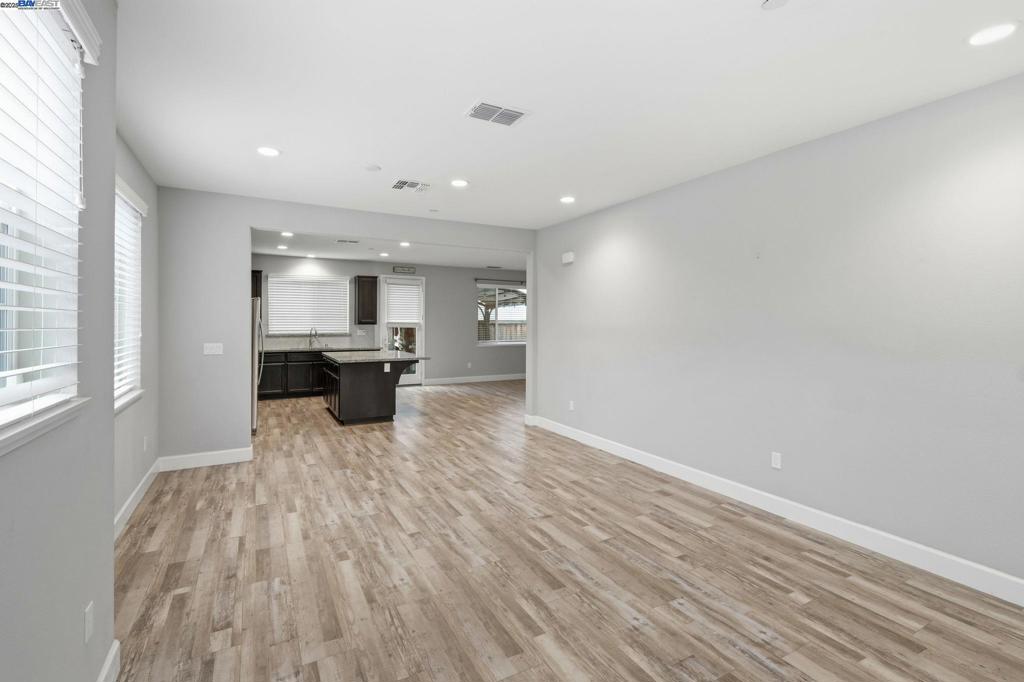 FAIRFIELD - Residential