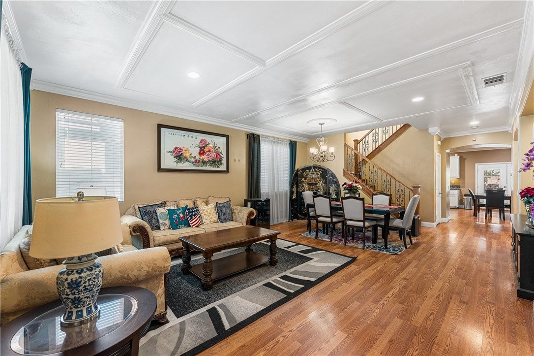3107 W Lumber Street
