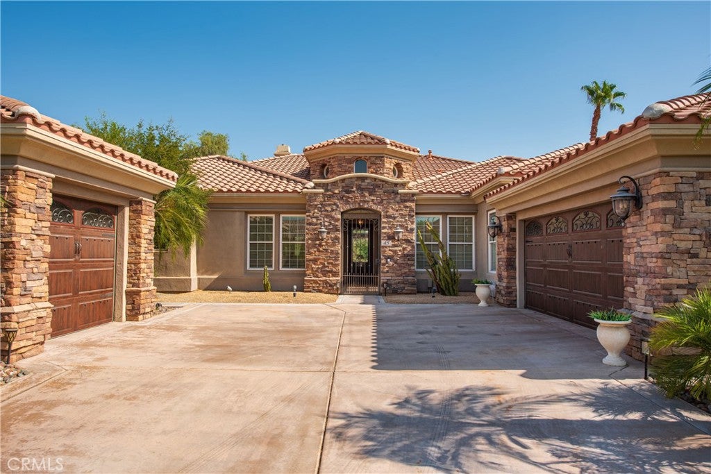 45 Vista Encantada