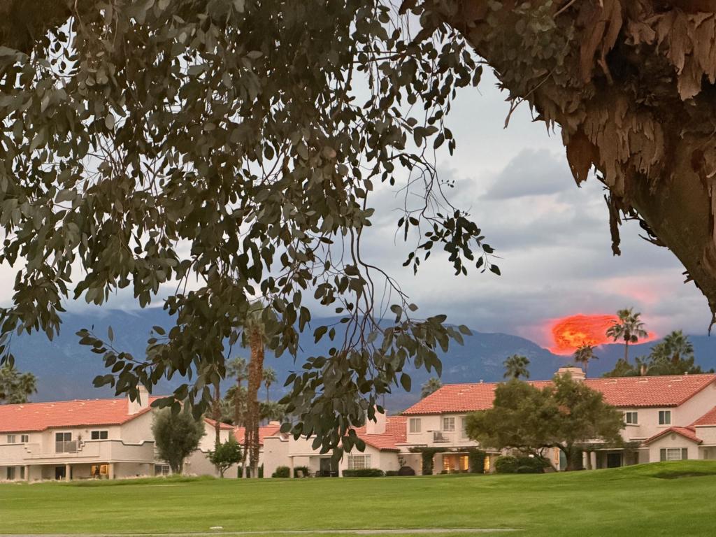 Desert Falls C.C. - Residential Lease