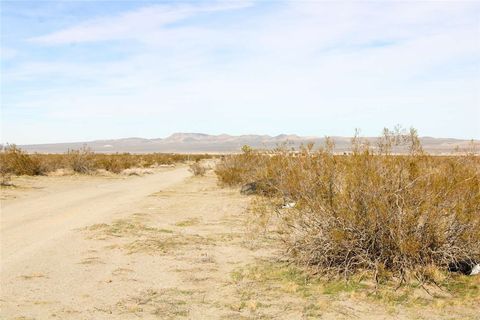 Photo of 179940 Johnson Road, Phelan, CA 92371 (MLS # FR26003044)