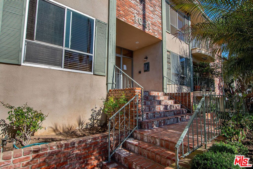 Photo of 1021 5th Street #106, Santa Monica, CA 90403 (MLS # 26653811)