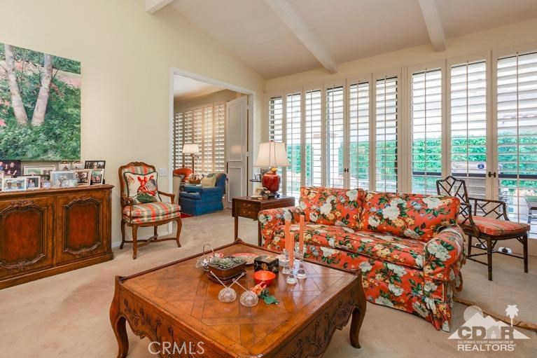 Los Lagos - Residential