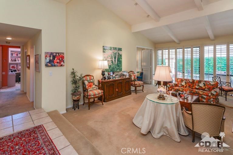 Los Lagos - Residential