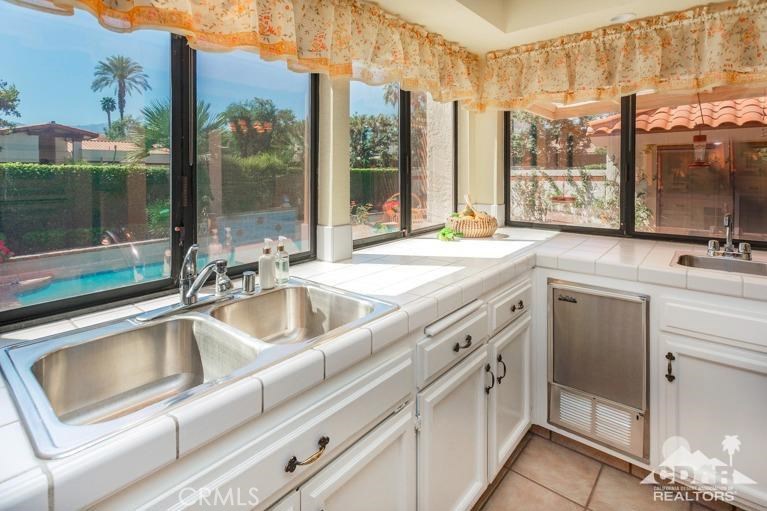 Los Lagos - Residential