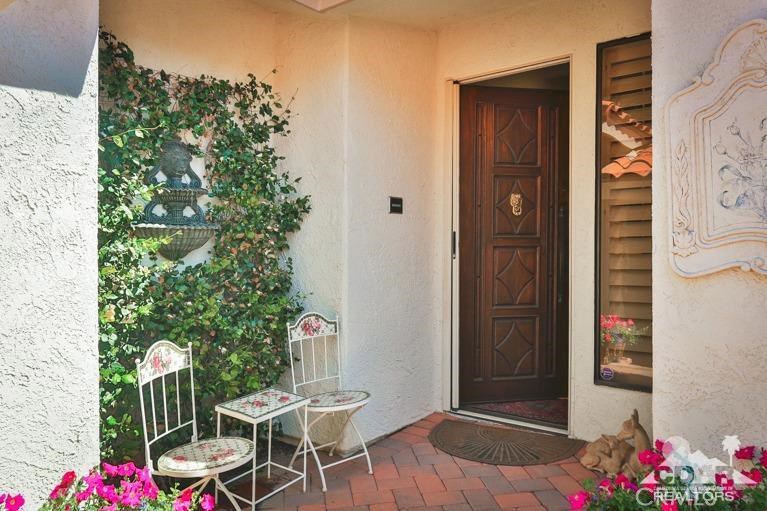 Los Lagos - Residential