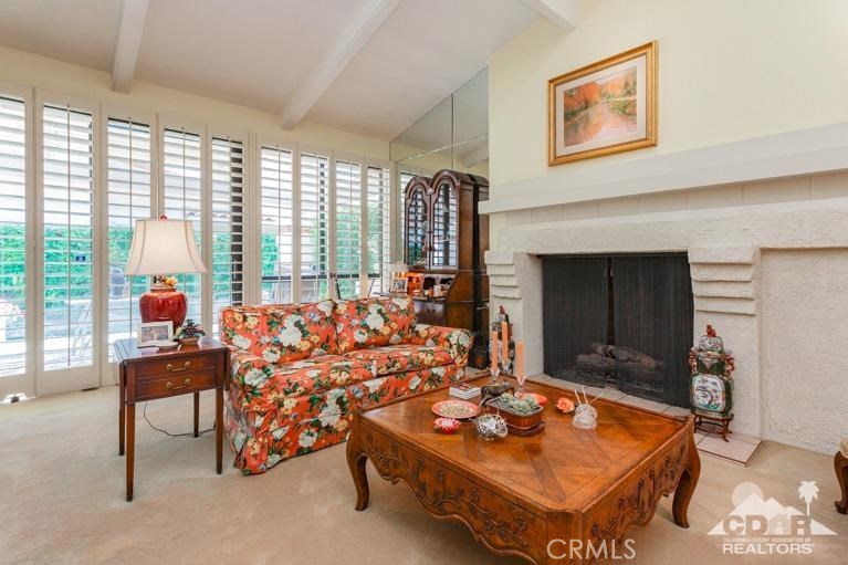 Los Lagos - Residential