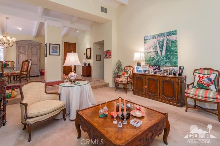 Los Lagos - Residential