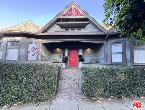 Photo of 814 E Edgeware Road, Los Angeles, CA 90026 (MLS # 26831941)