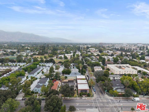 Tiny photo for 239 E Villa Street, Pasadena, CA 91101 (MLS # 26862273)