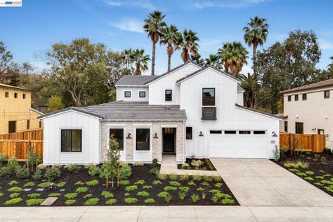 Photo of 205 Mattos Court, Danville, CA 94506 (MLS # 41152150)