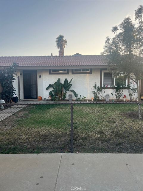 Photo of 13658 Pattilynn Drive, Moreno Valley, CA 92553 (MLS # CV25253673)