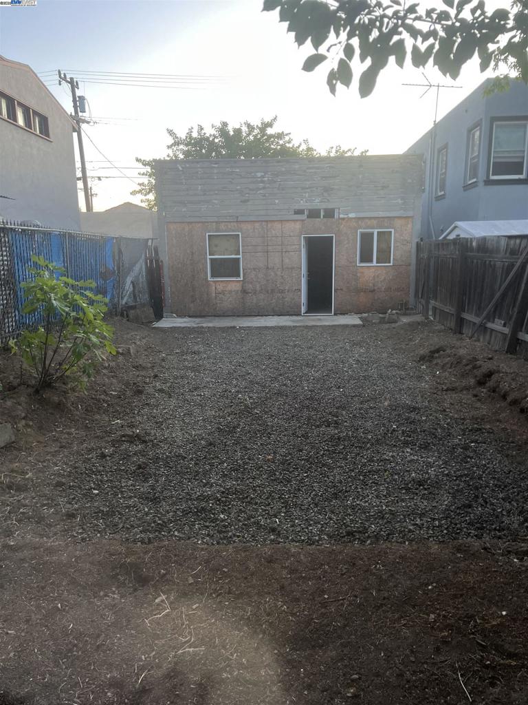 128 TUOLUMNE ST