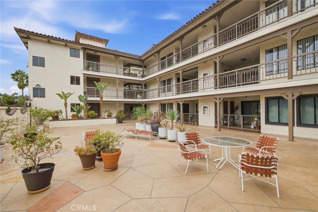1150 W 13th Street 206