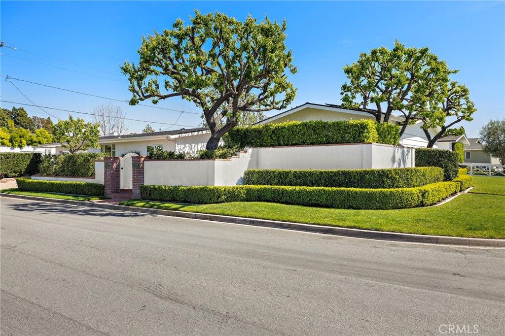 Photo of 1924 Beryl Lane, Newport Beach, CA 92660 (MLS # LG26053104)