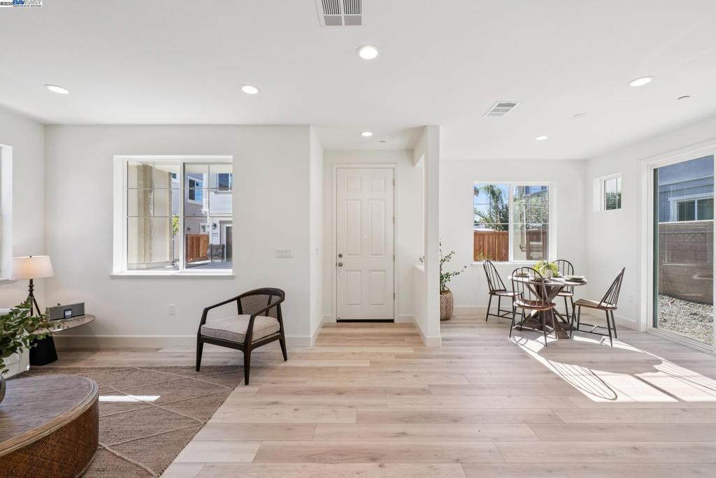 CENTRAL - Residential