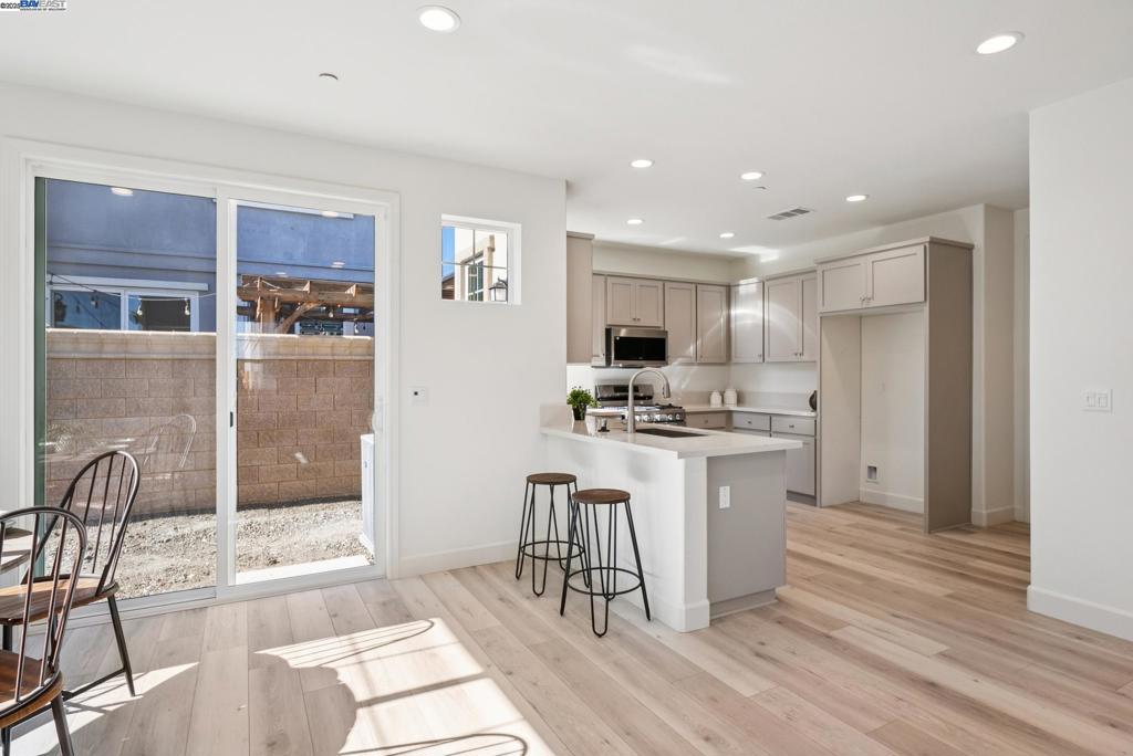 CENTRAL - Residential