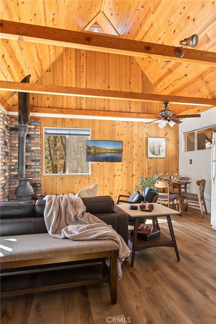 Green Valley Lake (GVLK) - Residential