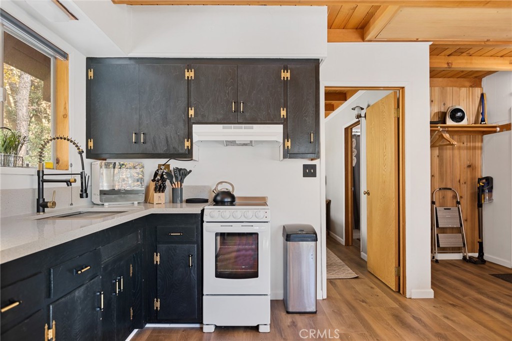 Green Valley Lake (GVLK) - Residential