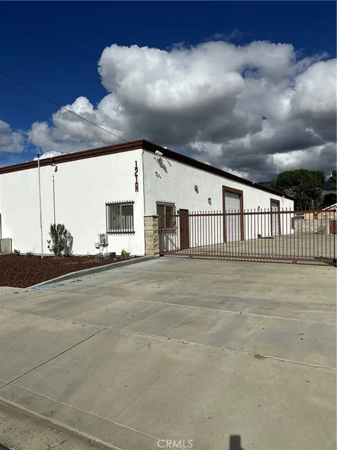 MLS: IV25262236