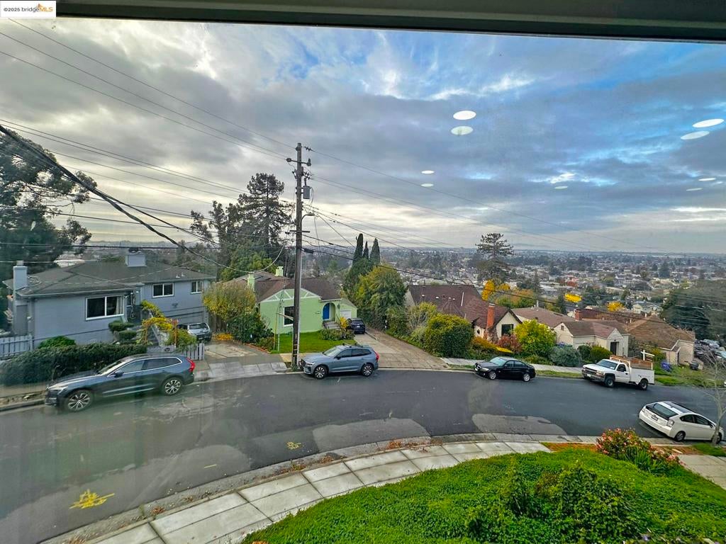 3025 Partridge Ave Ave, Oakland CA 94605