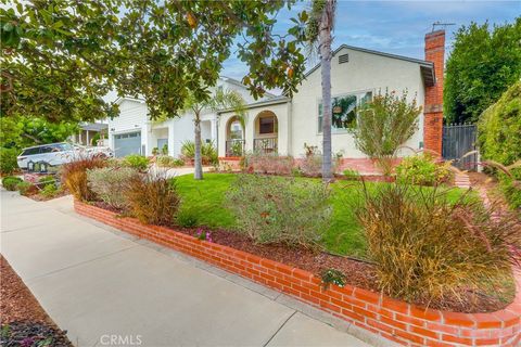 Photo of 8309 Regis Way, Los Angeles, CA 90045 (MLS # OC25180527) Photo of 8309 Regis Way, Los Angeles, CA 90045 (MLS # OC25180527)