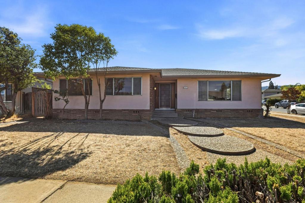 796 Lawrence Drive