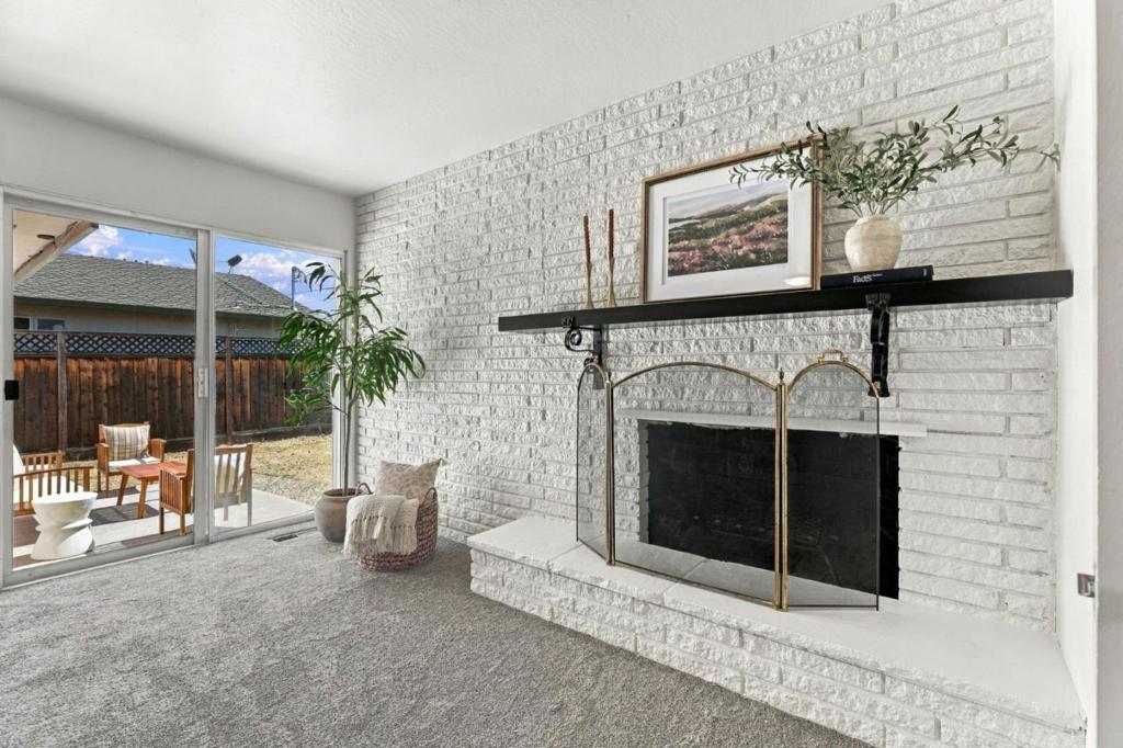 796 Lawrence Drive