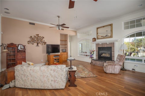 Tiny photo for 2017 Knollglen Court, Paso Robles, CA 93446 (MLS # NS26230926)