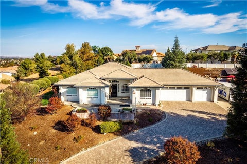 Photo of 2017 Knollglen Court, Paso Robles, CA 93446 (MLS # NS26230926)