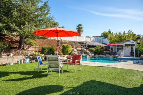 Tiny photo for 2017 Knollglen Court, Paso Robles, CA 93446 (MLS # NS26230926)