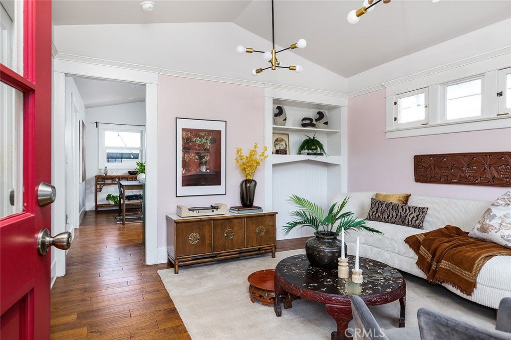 2401 Birkdale